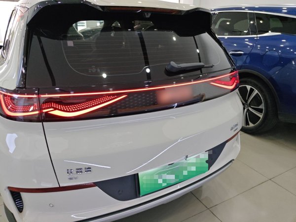 BYD Sealion 05 EV 2025, 5000 км, за 17914 USD