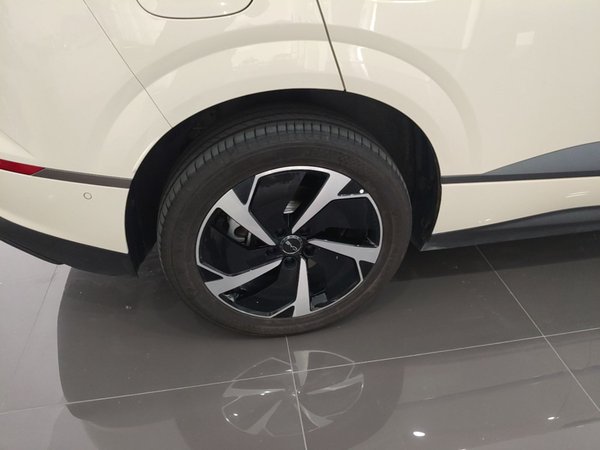 BYD Sealion 06 New Energy 2025, 4400 км, за 21748 USD - фото 10