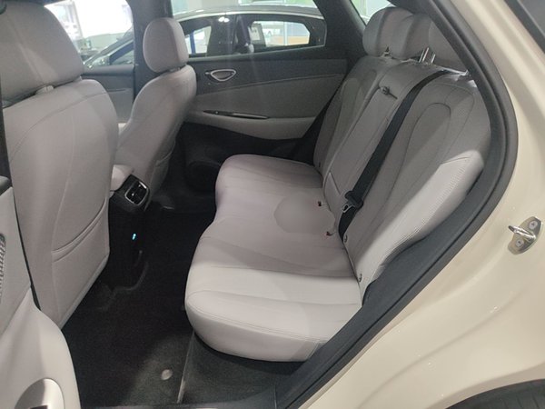 BYD Sealion 06 New Energy 2025, 6100 км, за 22335 USD - фото 20
