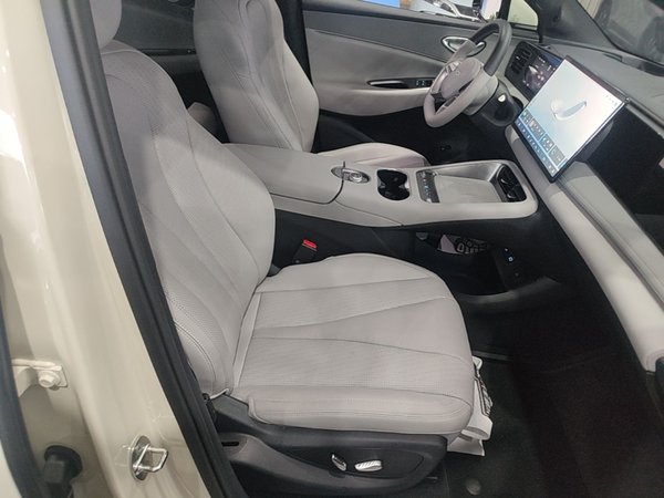 BYD Sealion 06 New Energy 2025, 6100 км, за 22335 USD - фото 23