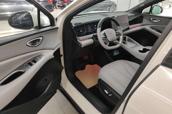 BYD Sealion 06 New Energy 2025, 5500 км, за 20971 USD - фото 23