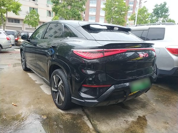 BYD Sealion 07 EV 2024, 48800 км, за 20537 USD