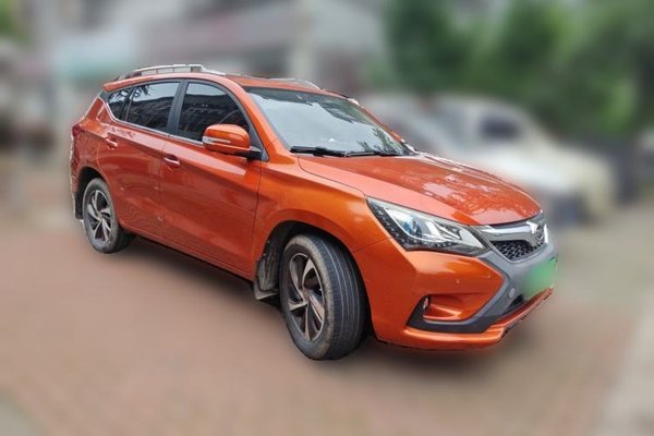 BYD Song 2016, 79400 км, за 2638 USD