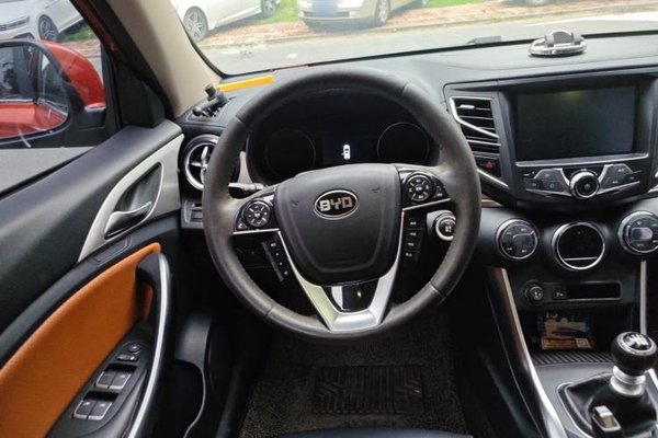 BYD Song 2016, 79400 км, за 2638 USD - фото 10