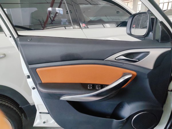 BYD Song 2016, 81800 км, за 3993 USD - фото 27