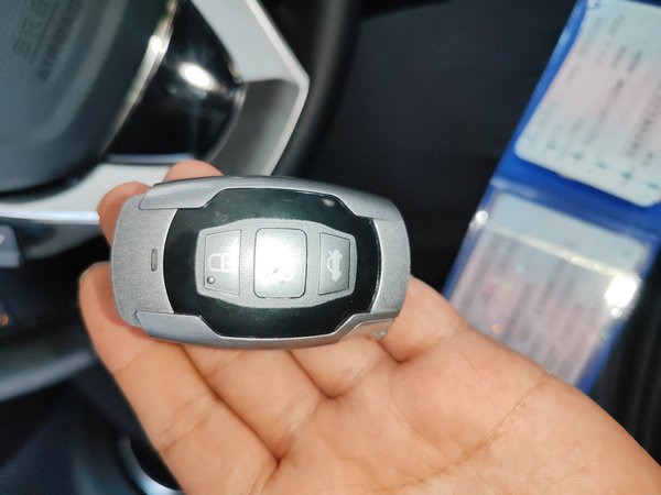 BYD Song 2016, 81800 км, за 3993 USD - фото 8