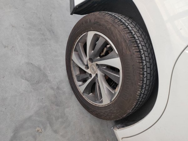 BYD Song 2016, 81800 км, за 3993 USD - фото 29