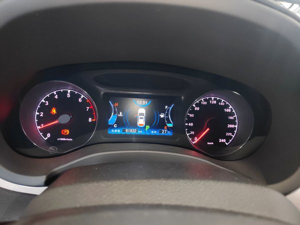 BYD Song 2016, 81800 км, за 3993 USD - фото 11