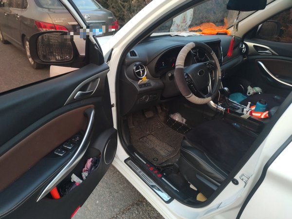 BYD Song 2017, 79000 км, за 4626 USD - фото 17