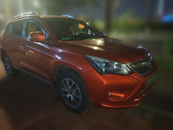 BYD Song 2017, 78500 км, за 3403 USD