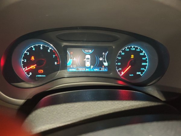 BYD Song 2017, 78500 км, за 3403 USD - фото 12