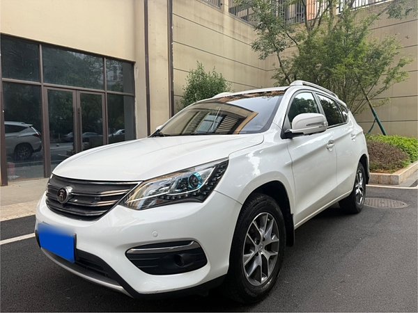 BYD Song 2018 1.5TI Manual Smart Connect Enjoyment Model
