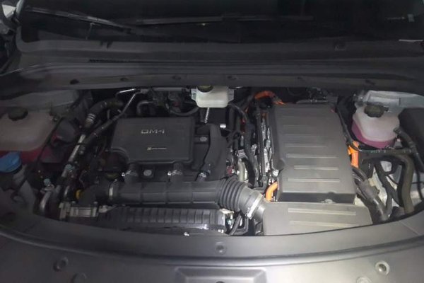BYD Song L DM-i 2024, 9200 км, за 16166 USD - фото 21