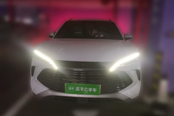 BYD Song L DM-i 2024, 27500 км, за 13877 USD