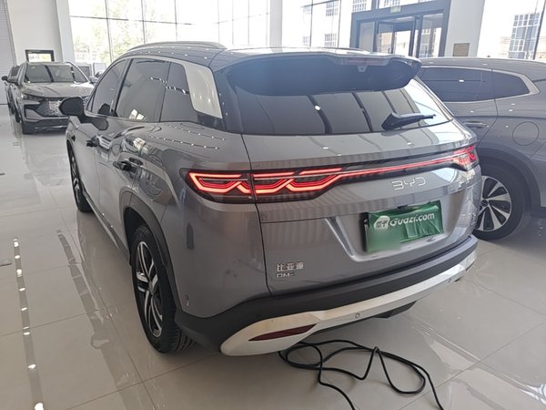 BYD Song L DM-i 2025, 25200 км, за 16815 USD