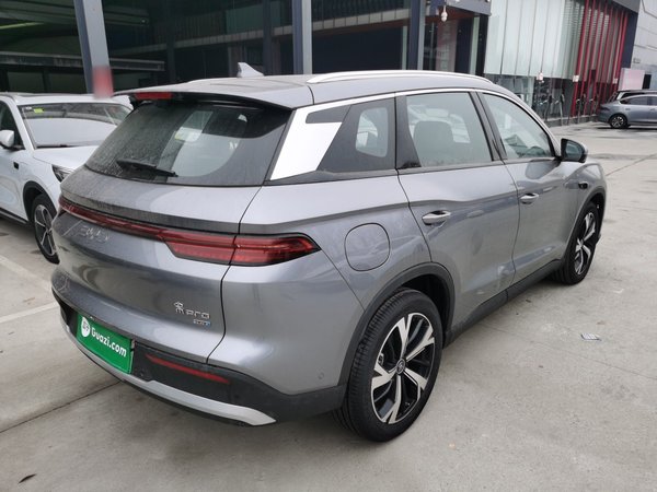 BYD Song 2025, 2600 км, за 16378 USD - фото 6