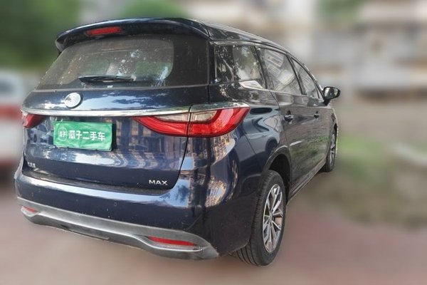 BYD Song MAX 2019, 12000 км, за 6596 USD - фото 6
