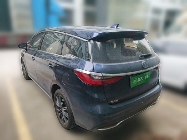 BYD Song MAX New Energy 2019, 123200 км, за 8955 USD