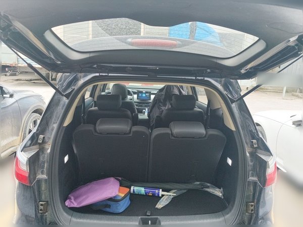 BYD Song MAX New Energy 2019, 123200 км, за 8955 USD - фото 16