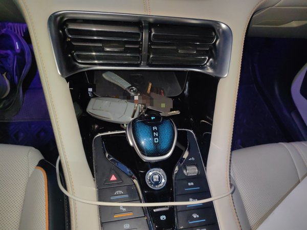 BYD Song PLUS New Energy 2021, 29200 км, за 14725 USD - фото 16