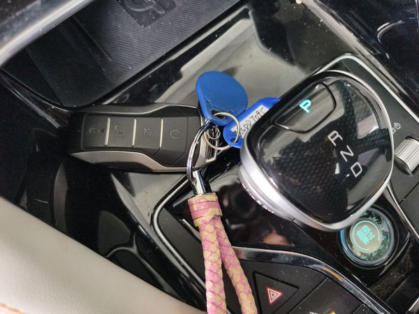 BYD Song PLUS New Energy 2021, 51200 км, за 14836 USD - фото 9