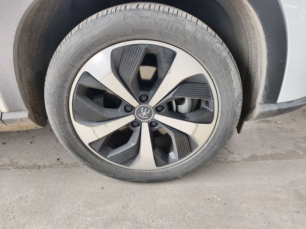 BYD Song PLUS New Energy 2021, 51200 км, за 14836 USD - фото 8