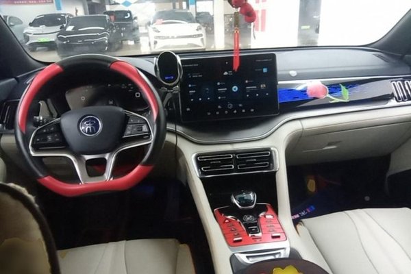 BYD Song PLUS New Energy 2021, 52900 км, за 16721 USD - фото 24