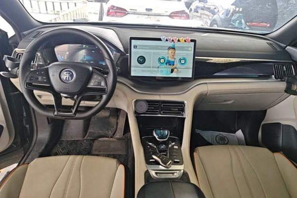 BYD Song PLUS New Energy 2021, 77000 км, за 11639 USD - фото 17