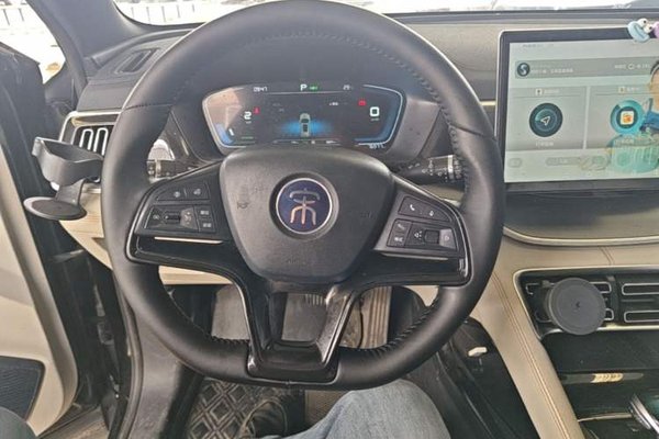 BYD Song PLUS New Energy 2021, 77000 км, за 11639 USD - фото 18