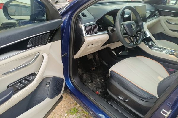 BYD Song PLUS New Energy 2021, 71300 км, за 11071 USD