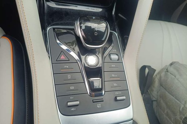 BYD Song PLUS New Energy 2021, 71300 км, за 11071 USD - фото 24