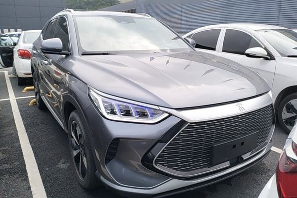 BYD Song PLUS New Energy 2021, 25600 км, за 13145 USD