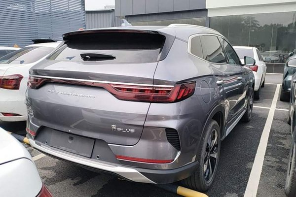 BYD Song PLUS New Energy 2021, 25600 км, за 13145 USD - фото 6