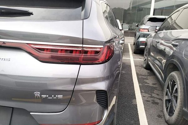 BYD Song PLUS New Energy 2021, 25600 км, за 13145 USD - фото 9