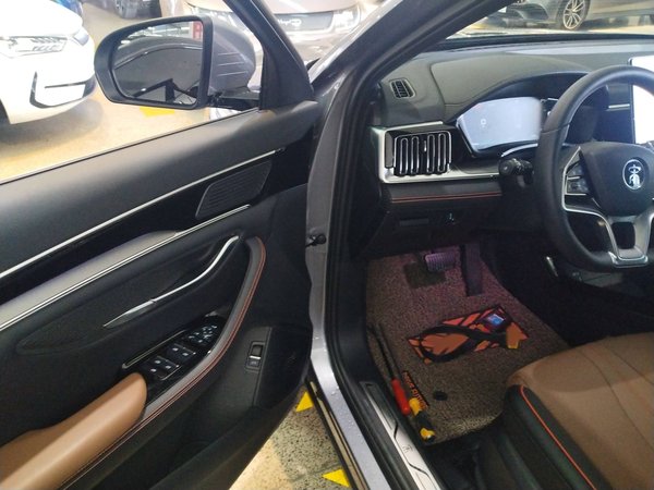 BYD Song 2021, 36100 км, за 14973 USD - фото 13