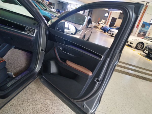 BYD Song 2021, 36100 км, за 14973 USD - фото 15