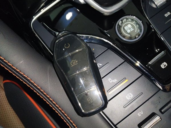 BYD Song 2021, 36100 км, за 14973 USD - фото 11