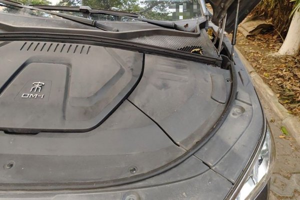 BYD Song PLUS New Energy 2021, 41800 км, за 10797 USD - фото 22