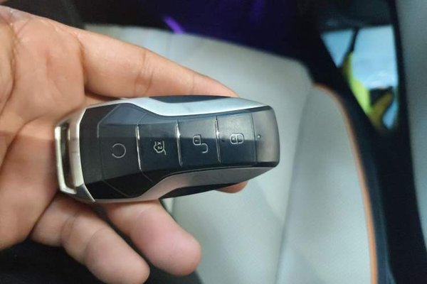 BYD Song PLUS New Energy 2021, 41800 км, за 10797 USD - фото 20