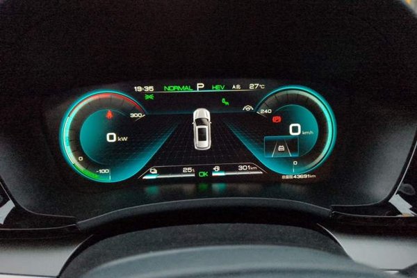 BYD Song PLUS New Energy 2021, 43600 км, за 10342 USD - фото 11