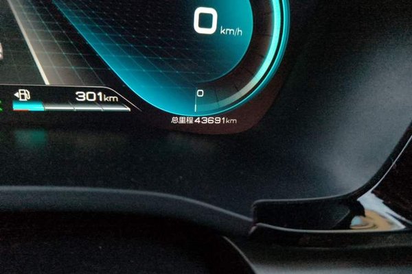 BYD Song PLUS New Energy 2021, 43600 км, за 10342 USD - фото 12