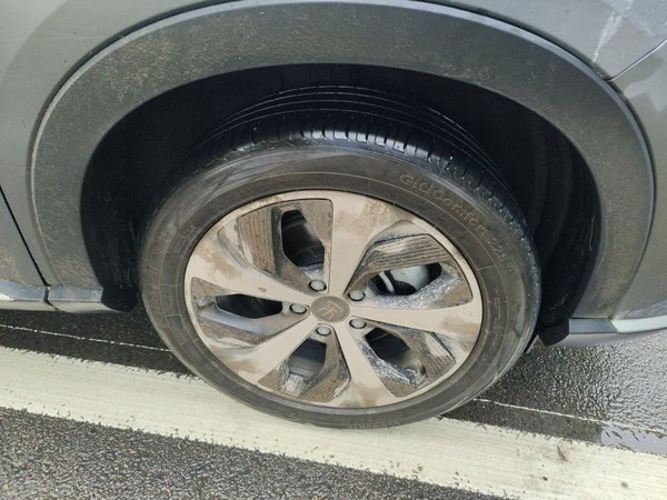 BYD Song PLUS New Energy 2021, 44100 км, за 10310 USD - фото 8
