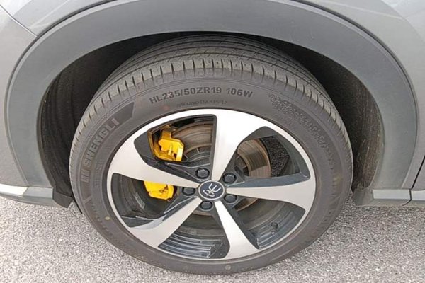 BYD Song PLUS New Energy 2021, 54000 км, за 13329 USD - фото 26