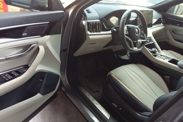 BYD Song PLUS New Energy 2021, 58500 км, за 12453 USD - фото 31