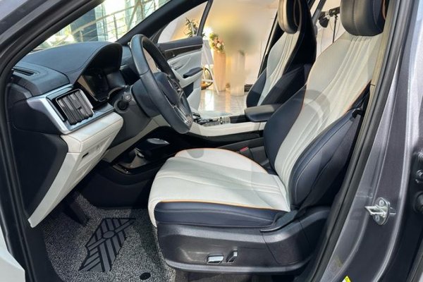 BYD Song PLUS New Energy 2021, 58500 км, за 12453 USD - фото 38