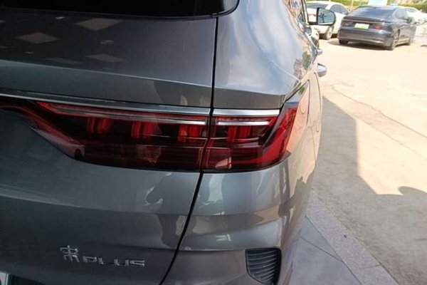 BYD Song PLUS New Energy 2021, 58500 км, за 12453 USD - фото 14