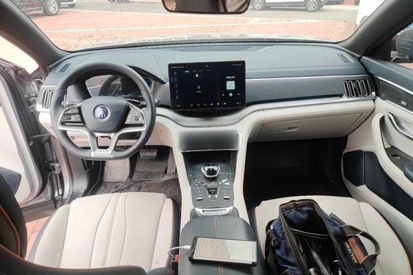 BYD Song PLUS New Energy 2021, 59800 км, за 12373 USD - фото 12
