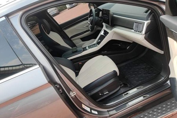 BYD Song PLUS New Energy 2021, 59800 км, за 12373 USD - фото 19
