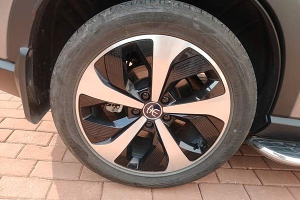 BYD Song PLUS New Energy 2021, 59800 км, за 12373 USD - фото 11