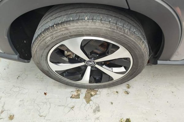 BYD Song PLUS New Energy 2021, 89200 км, за 11409 USD - фото 11